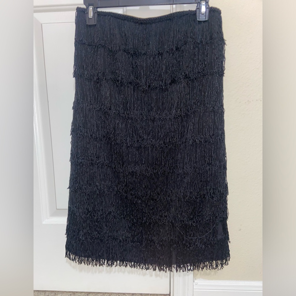 Express Black Pull on Elastic Waist Layered Fringe Flapper Skirt. New.